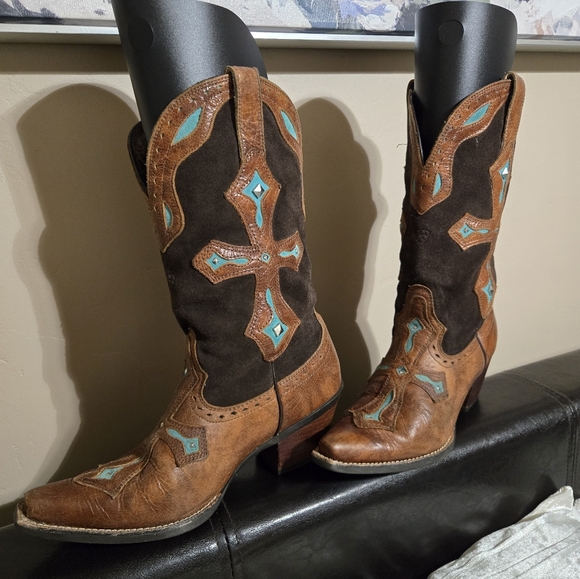 Ariat Shoes - Brown and Turquoise Western Boots By ARIAT Size 8 EUC
